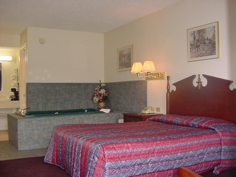 Old Bardstown Inn Habitación foto