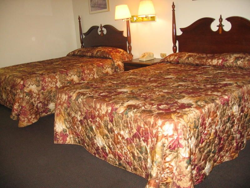 Old Bardstown Inn Habitación foto